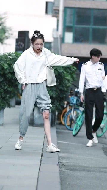 女人允许你拥抱她意味着什么