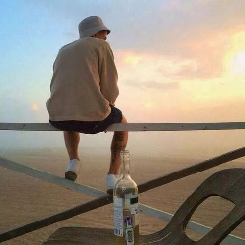 伤感背影图片男生