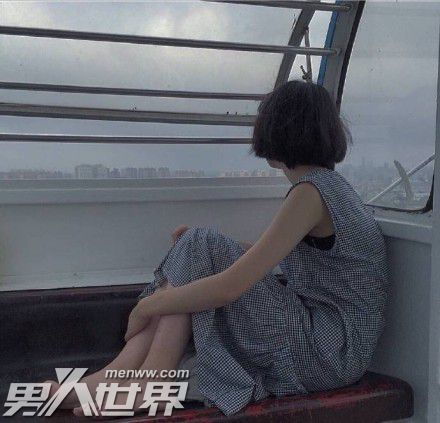 第一次加女生微信聊天怎么打招呼