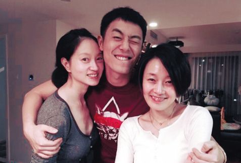 朱亚文第一任妻子照片