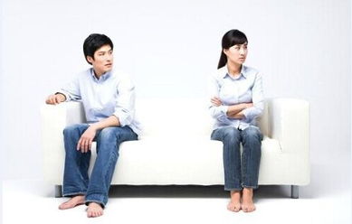 男生喜欢男生正常吗
