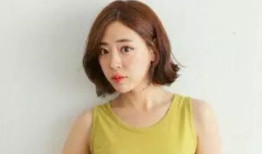50岁女人留什么发型好看