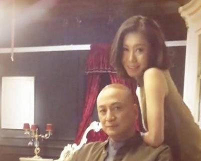 为什么说姚明有两任妻子