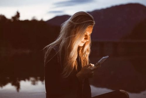 负能量太重的女人的表现