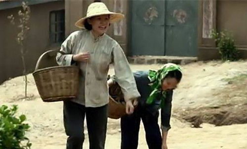 父母爱情原型亚非死了