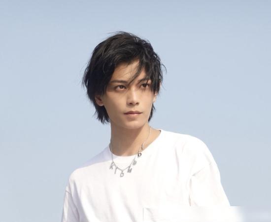 丁禹兮官宣女朋友虞书欣