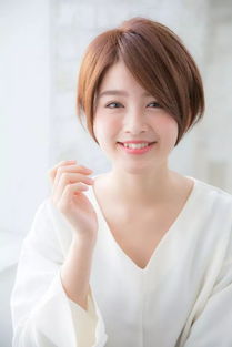 40岁女人减龄短发发型