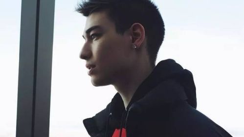 描写男子英俊帅气的句子