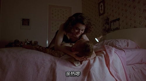女人梦见茅坑满满的屎很臭 女人梦见蹲坑茅厕很脏