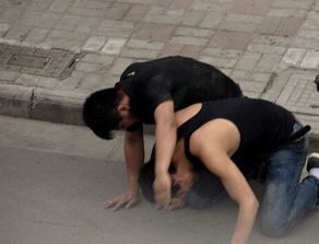 女人梦见自己跪拜神像磕头 梦到在神像面前磕头