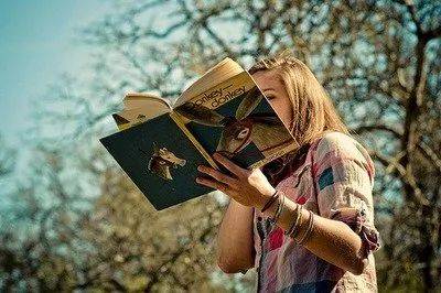 最是书香能致远,唯有读书方宁静