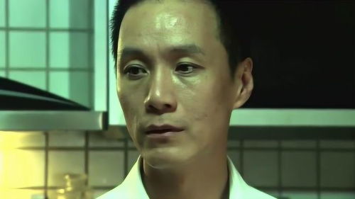 男人一旦怀疑女人外面有人 一个整天怀疑你的男人