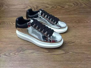 男人39的脚代表什么 男士39码的脚丢人吗