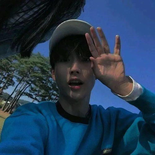 男人不断换头像暗示什么 一个男人老是换头像是怎么回事