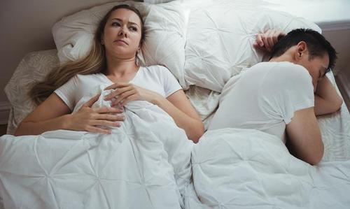 男人不老实有什么特征 不老实的男人能嫁吗