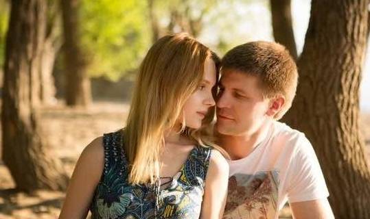 男人为什么有老婆了还要找女人 男人有外心对老婆表现