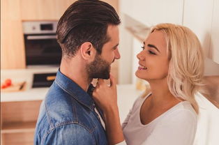 男人为什么不能背女人呢 男人最抵抗不了女人叫他什么