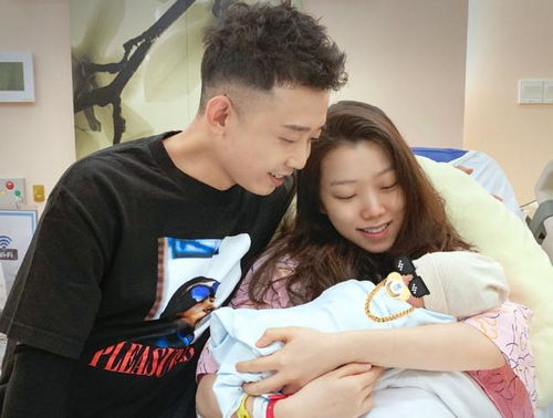 男人叫你宝贝高情商回复 男人会随便叫女人宝贝吗