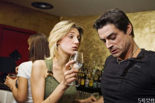 男人可能复合的表现 男人在等你挽回的暗示