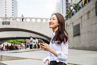 男人喜欢有傲骨的女人吗 一个有傲骨的女人是什么性格