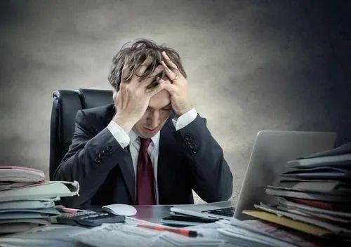 男人喜欢向谁倾诉烦恼 男人一般会和谁倾诉压力