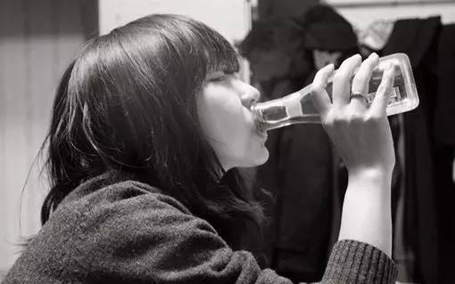 男人对情人走心的征兆 男人动情后的表现