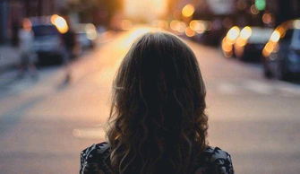 男人想和你独处代表什么 男人总找机会跟女人独处