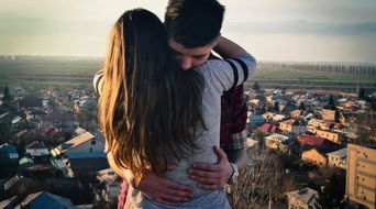 男人怕不怕女人依赖他 男人最愿意宠的,一定是这种女人