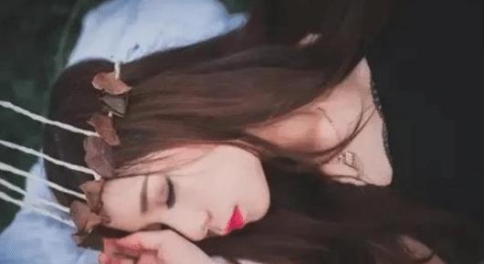 男人对情人说自己老了啥意思 男人对一个女人说他老了