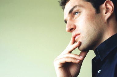 男人所谓的自己人是什么关系 为什么男生老叫你自己人