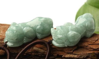 男人戴什么玉挂件比较好 男士佩戴什么图案的玉好