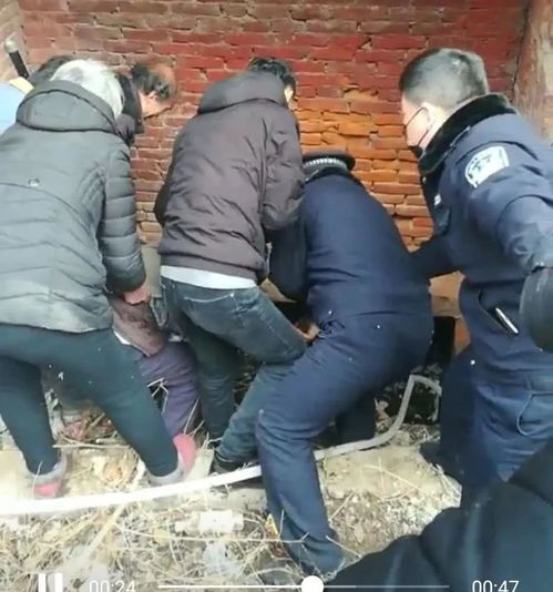 男人掉到粪坑是什么兆头 人掉粪坑预示着什么