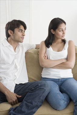 男人最容易出轨的年龄段 越顾家的男人越容易出轨