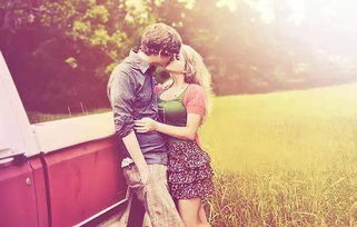 男人故意引起女人注意 男人故意在众人面前表现暧昧