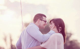 男人抓手腕代表啥心理 男生抓住女生手腕暗示