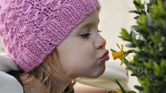 男人看女人嘴唇是暗示吗 男生看女的嘴唇想法