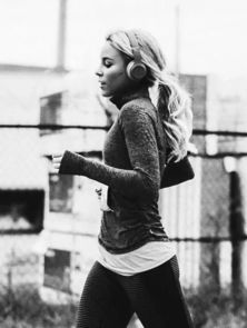 男人眼中爱运动的女人 一个经常运动的人的特征