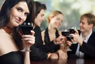 男人的酒局为什么女人不能去 男人在外面应酬女人应该怎么做