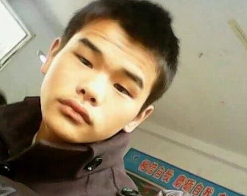 男人炫耀有女人追的心理 男生炫耀异性缘的目的