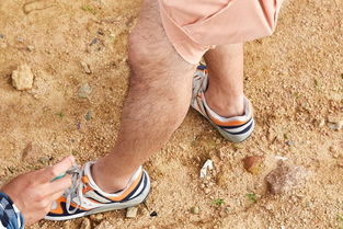 男人没腿毛是穷还是富 有福之人两腿毛的由来