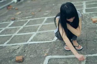 男人见到暗恋的人会低下头 互相暗恋的人擦肩而过