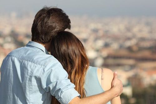 男人突然冷淡你跟变了一个人似的 男人突然对你冷淡真相只有三个