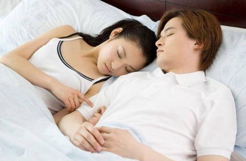男人老想抱你说明什么 男人不停的想抱抱你为什么