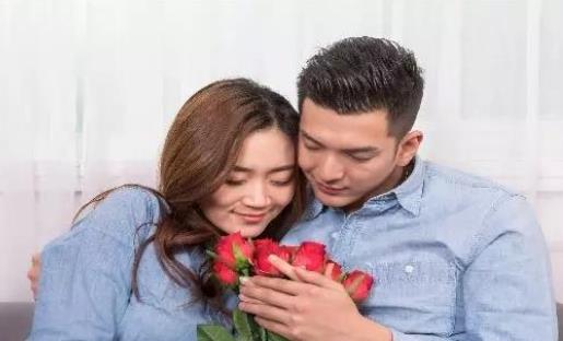 男人让女人喝水暗示什么 男人反复想睡一个女人是真爱吗