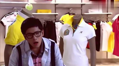 男朋友扒拉女朋友衣服 男朋友扒女朋友衣服犯法吗