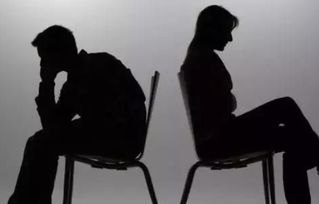 男生主动分手后的普遍心理 男人分手留后路的表现