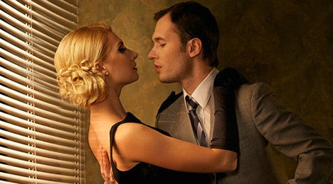 男生主动说情史的心理 当男人愿意和你说情史