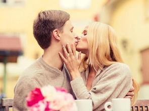 男生一见面就抱你吻你为什么 为啥男生一见面都想接吻