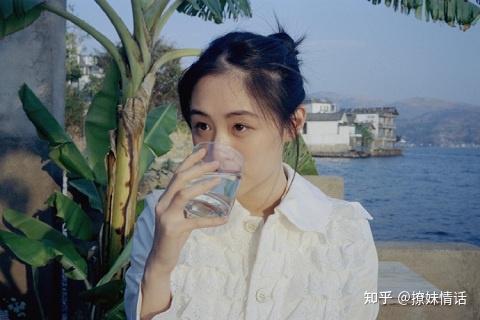 男生不删你也不理你什么心理 男情人不删除不拉黑却不理我