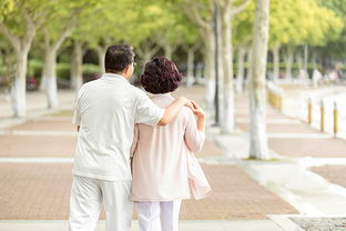 男生和喜欢的人走路都变慢吗 男生和喜欢的女生走路会变慢吗